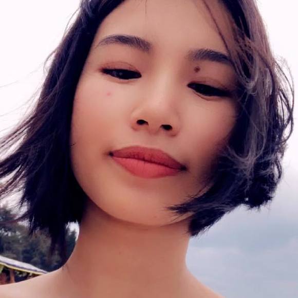 Meet your Posher, Tina - Picture 1 of 1